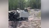 ПРВИ СНИМЦИ СА МЕСТА ЕКСПЛОЗИЈЕ: Узнемирујуће сцене после покушаја убиства Захара Прилепина ПРВИ СНИМЦИ СА МЕСТА ЕКСПЛОЗИЈЕ: Узнемирујуће сцене после покушаја убиства Захара Прилепина