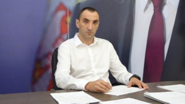 МАЛОВИЋ О ЂИЛАСУ: Краљ лопова је у Србији изнедрио прве тајкуне и праве пљачкаше МАЛОВИЋ О ЂИЛАСУ: Краљ лопова је у Србији изнедрио прве тајкуне и праве пљачкаше