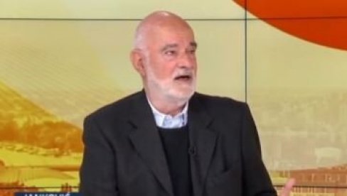 JANKOVIĆ BEZ OBRAZA: Pominje plate prosvetnih radnika, a one će u januaru biti 89% veće nego u njegovo vreme (VIDEO) JANKOVIĆ BEZ OBRAZA: Pominje plate prosvetnih radnika, a one će u januaru biti 89% veće nego u njegovo vreme (VIDEO)