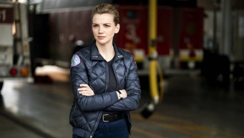 GLUMILA BIH VILENJAKA U GOSPODARIMA PRSTENOVA: Kara Kilmer o seriji Čikago u plamenu, liku vatrogasca i planovima za budućnost GLUMILA BIH VILENJAKA U GOSPODARIMA PRSTENOVA: Kara Kilmer o seriji Čikago u plamenu, liku vatrogasca i planovima za budućnost