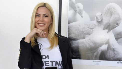 OD VANJE BULIĆA SAM SVE NAUČILA: Kristina Iglendža, voditeljka emisije 150 minuta, o karijeri, estradi, kosmosu... OD VANJE BULIĆA SAM SVE NAUČILA: Kristina Iglendža, voditeljka emisije 150 minuta, o karijeri, estradi, kosmosu...