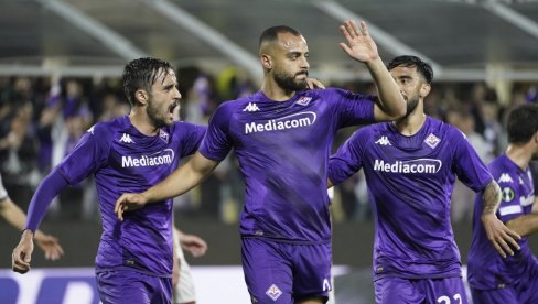 FIORENTINA IGRA PROMENJIVO NA STARTU SEZONE: Boginja provincije cilja Ligu šampiona ove sezone FIORENTINA IGRA PROMENJIVO NA STARTU SEZONE: Boginja provincije cilja Ligu šampiona ove sezone