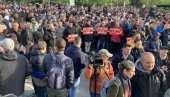 PROTESTI KIDNAPOVANI ŽRTVAMA: Otvoreno pismo roditelja dece iz OŠ Vladislav Ribnikar PROTESTI KIDNAPOVANI ŽRTVAMA: Otvoreno pismo roditelja dece iz OŠ Vladislav Ribnikar