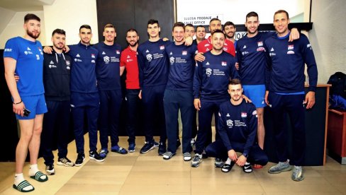 НЕ МОГУ ДА ДОЂЕМ ДО ВАЗДУХА ПОСЛЕ ОВОГА! Сјајни одбојкаши Србије и поред великих проблема остали у конкуренцији за завршницу Лиге нација НЕ МОГУ ДА ДОЂЕМ ДО ВАЗДУХА ПОСЛЕ ОВОГА! Сјајни одбојкаши Србије и поред великих проблема остали у конкуренцији за завршницу Лиге нација