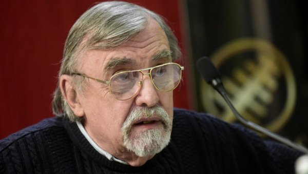 БОЖИДАР ЗЕЧЕВИћ ПОВОДОМ ПРОЗИВКИ ГОРАНА МАРКОВИЋА: Одговор мрачној сили БОЖИДАР ЗЕЧЕВИћ ПОВОДОМ ПРОЗИВКИ ГОРАНА МАРКОВИЋА: Одговор мрачној сили