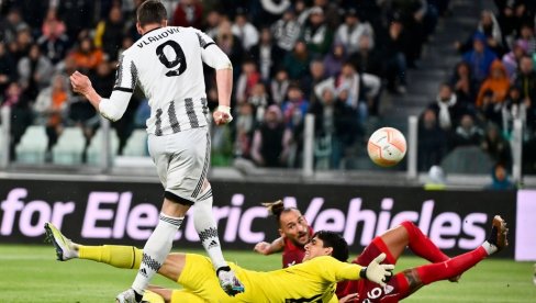ULTIMATUM SRBINU! Trener Juventusa postavio uslov Dušanu Vlahoviću ULTIMATUM SRBINU! Trener Juventusa postavio uslov Dušanu Vlahoviću