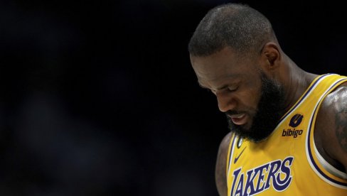 LEBRON SE OGLASIO PRVI PUT POSLE PORODIČNE DRAME: Sin imao zastoj srca, bio životno ugrožen