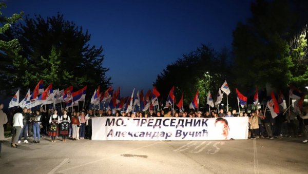 ОВАКО СЕ ВОЛИ СРБИЈА: Хероји из Косовског Поморавља стигли у Ниш, дочек тера сузе на очи (ФОТО/ВИДЕО) ОВАКО СЕ ВОЛИ СРБИЈА: Хероји из Косовског Поморавља стигли у Ниш, дочек тера сузе на очи (ФОТО/ВИДЕО)