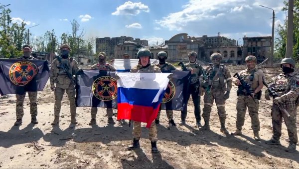 ОГЛАСИЛИ СЕ ВАГНЕРОВЦИ, СВЕ ПРИЗНАЛИ: Када су убили газду било је или у руску војску или нестанеш ОГЛАСИЛИ СЕ ВАГНЕРОВЦИ, СВЕ ПРИЗНАЛИ: Када су убили газду било је или у руску војску или нестанеш