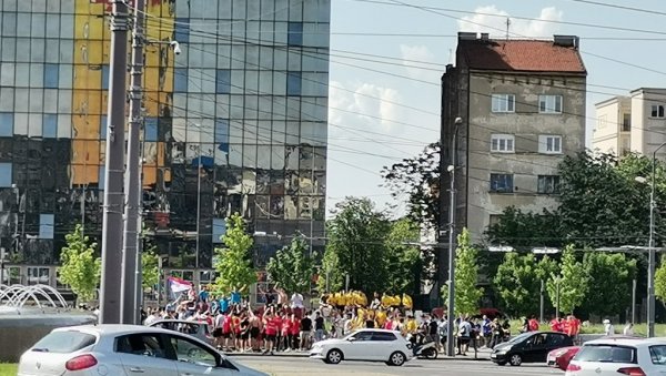 САСЛУШАНИ ЗБОГ СУМЊЕ НА МАЛВЕРЗАЦИЈЕ СА СТАНОВИМА: Тужилаштво тражи притвор САСЛУШАНИ ЗБОГ СУМЊЕ НА МАЛВЕРЗАЦИЈЕ СА СТАНОВИМА: Тужилаштво тражи притвор
