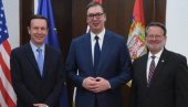 ISKLJUČIVA PRIMENA REŠENJA O ZSO PREDVIĐENA BRISELSKIM SPORAZUMOM: Vučić sa američkim senatorima Marfijem i Pitersom (FOTO)