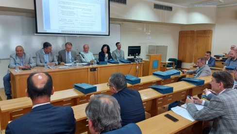 ODLUKA SENATA UNIVERZITETA U BEOGRADU: Izabrano četvoro profesora emeritusa ODLUKA SENATA UNIVERZITETA U BEOGRADU: Izabrano četvoro profesora emeritusa