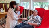 DRENOVČANI OSVETLALI OBRAZ: Poklonili 32 jedinice krvi na seosku slavu Spasovdan DRENOVČANI OSVETLALI OBRAZ: Poklonili 32 jedinice krvi na seosku slavu Spasovdan