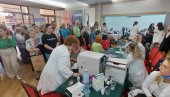 VISOK PRITISAK  I DIJABETES  MUČE BEOGRAĐANE: Veliki broj prestoničana posetio 28. Prolećni festival zdravlja