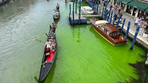 NOVE MERE ZA TURISTE U VENECIJI: Ograničen broj turistia u grupi, zabranjeni razglas i takasa