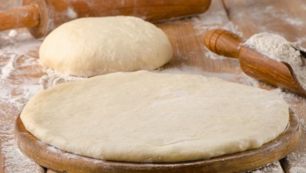 ДА ИЗГЛЕДА КАО ДА СТЕ ГА ТЕК ЗАМЕСИЛИ: Уз овај трик искусних домаћица, ваше тесто ће бити мекано чак 3 дана ДА ИЗГЛЕДА КАО ДА СТЕ ГА ТЕК ЗАМЕСИЛИ: Уз овај трик искусних домаћица, ваше тесто ће бити мекано чак 3 дана