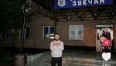 ХВАЛЕ СЕ ДВОГЛАВИМ ОРЛОМ ИСПРЕД ОПШТИНЕ ЗВЕЧАН: Провокације Албанаца не престају (ФОТО) ХВАЛЕ СЕ ДВОГЛАВИМ ОРЛОМ ИСПРЕД ОПШТИНЕ ЗВЕЧАН: Провокације Албанаца не престају (ФОТО)