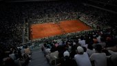 SKANDAL KAKAV TENIS NE PAMTI: Japanku izbacili sa Rolan Garosa i oduzeli joj sav novac i poene