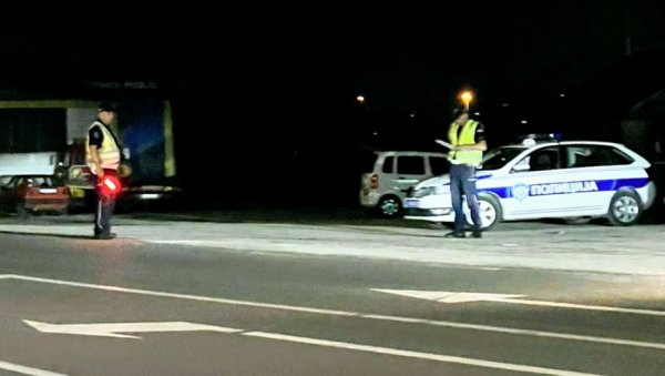 ТЕЖАК ВИКЕНД У ВРАЊУ: У девет саобраћајних незгода, повређено осам особа ТЕЖАК ВИКЕНД У ВРАЊУ: У девет саобраћајних незгода, повређено осам особа