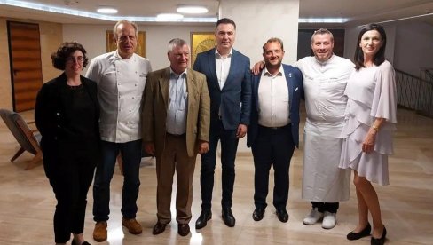 USAVRŠAVANJE ĐAKA I STUDENATA: Sporazum o saradnji francuske regije Alzas i Vrnjačke Banje USAVRŠAVANJE ĐAKA I STUDENATA: Sporazum o saradnji francuske regije Alzas i Vrnjačke Banje