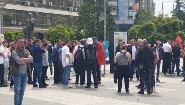 ПРВИ РЕЗУЛТАТИ ИЗБОРА НА КОСОВУ И МЕТОХИЈИ: Курти изгубио у Јужној Митровици!