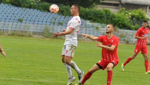 POBEDA ČUVA NADU: Fudbaleri kraljevačke Sloge gostuju u Požegi POBEDA ČUVA NADU: Fudbaleri kraljevačke Sloge gostuju u Požegi