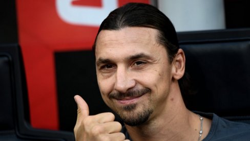 IBRAHIMOVIĆ U CENTRU SKANDALA: Italija bruji o Zlatanovoj osveti, oterao trenera iz Milana, ovo je pravi razlog IBRAHIMOVIĆ U CENTRU SKANDALA: Italija bruji o Zlatanovoj osveti, oterao trenera iz Milana, ovo je pravi razlog