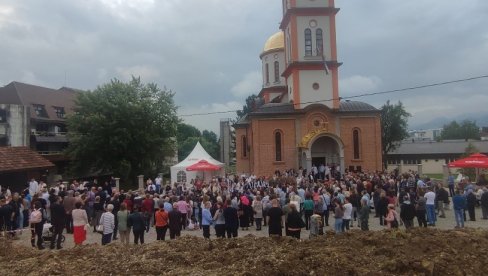 ČUDOTVORNA IKONA I U BANJALUCI: U Hramu Svetog Georgija u naselju Paprikovac svetogorska relikvija