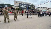 AMERIČKA AMBASADA U BEOGRADU: Jedina borba KFOR i Srba, u kojoj svi pobeđuju (VIDEO) AMERIČKA AMBASADA U BEOGRADU: Jedina borba KFOR i Srba, u kojoj svi pobeđuju (VIDEO)