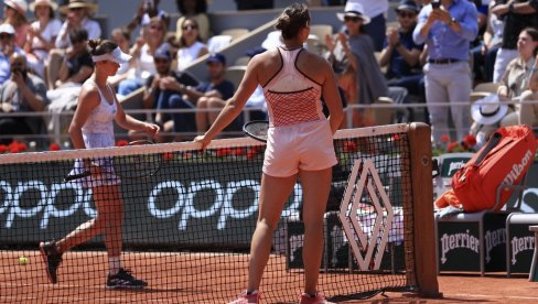 SABALENKA U POLUFINALU ROLAN GAROSA: Svitolina odbila da pruži ruku Beloruskinji posle poraza