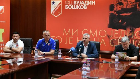 КАДЕТИ НА ДЕЛУ: У Новом Саду за викенд меморијални фудбалски турнир „Стеван Нештицки“ КАДЕТИ НА ДЕЛУ: У Новом Саду за викенд меморијални фудбалски турнир „Стеван Нештицки“