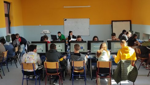 MEĐUNARODNI PROJEKAT: Ispitivanje stepena informatičke i digitalne pismenosti MEĐUNARODNI PROJEKAT: Ispitivanje stepena informatičke i digitalne pismenosti