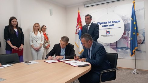 POTPISAN UGOVOR O RASPODELI SREDSTAVA: Za sanaciju dela puta u opštini Zubin Potok POTPISAN UGOVOR O RASPODELI SREDSTAVA: Za sanaciju dela puta u opštini Zubin Potok