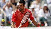 MAESTRALAN POEN ĐOKOVIĆA: Ovako je Novak vratio brejk u drugom setu (VIDEO) MAESTRALAN POEN ĐOKOVIĆA: Ovako je Novak vratio brejk u drugom setu (VIDEO)