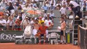 ĐOKOVIĆ BESAN NA SUDIJU FINALA: Novak nije mogao da veruje da se ovo dešava! ĐOKOVIĆ BESAN NA SUDIJU FINALA: Novak nije mogao da veruje da se ovo dešava!