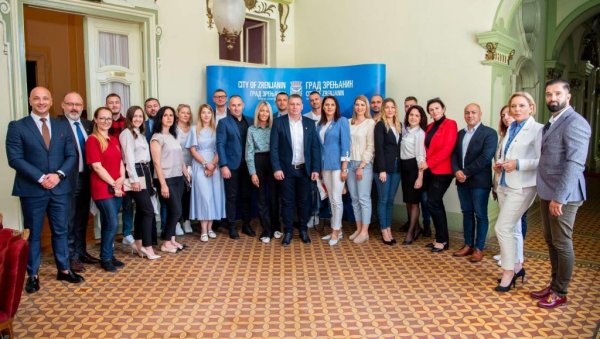 ПОЧЕЛЕ ПРИПРЕМЕ ЗА РИТАМ ЕВРОПЕ: На Малој евровизији Неготинке, Кладовљанке, Сокобањке и Бољевчанке ПОЧЕЛЕ ПРИПРЕМЕ ЗА РИТАМ ЕВРОПЕ: На Малој евровизији Неготинке, Кладовљанке, Сокобањке и Бољевчанке