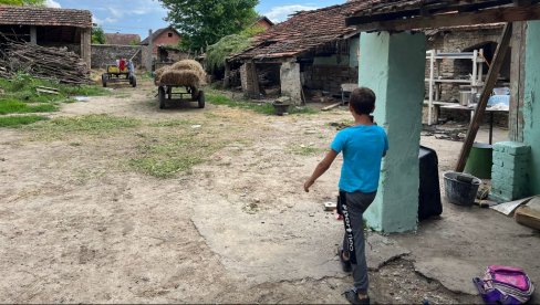 SAMO SAM ČUO VRISAK: Ispovest oca devojčice iz Melenaca, koja se zapalila u igri - Taj užas nikada neću zaboraviti (FOTO/VIDEO)