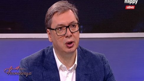 VUČIĆ U ĆIRILICI: Ja služim samo svojoj zemlji, građanima Srbije i svom narodu VUČIĆ U ĆIRILICI: Ja služim samo svojoj zemlji, građanima Srbije i svom narodu