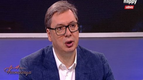 VUČIĆ U ĆIRILICI: Ja služim samo svojoj zemlji, građanima Srbije i svom narodu