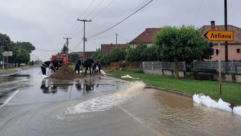 PUT PARAĆIN – STRIŽA OPET U FUNKCIJI: Tokom jutra bio zatvoren zbog vode na kolovozu PUT PARAĆIN – STRIŽA OPET U FUNKCIJI: Tokom jutra bio zatvoren zbog vode na kolovozu
