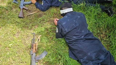 ТАЧНА ЛОКАЦИЈА: Ево где је српска Жандармерија ухапсила Куртијеве терористе ТАЧНА ЛОКАЦИЈА: Ево где је српска Жандармерија ухапсила Куртијеве терористе