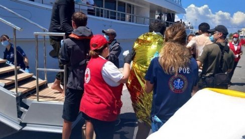 ПОГИНУЛО НАЈМАЊЕ 79 МИГРАНАТА: Проглашена тродневна жалост у Грчкој ПОГИНУЛО НАЈМАЊЕ 79 МИГРАНАТА: Проглашена тродневна жалост у Грчкој