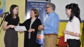 У КИКИНДИ УСТАНОВЉЕНО ПРИЗНАЊЕ МИЛЕНА ГИРИЋ: Награда најбољем ђаку из биологије У КИКИНДИ УСТАНОВЉЕНО ПРИЗНАЊЕ МИЛЕНА ГИРИЋ: Награда најбољем ђаку из биологије