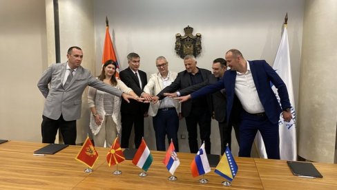 JAČANJE REGIONALNE SARADNJE U KOMUNALNIM DELATNOSTIMA JAČANJE REGIONALNE SARADNJE U KOMUNALNIM DELATNOSTIMA