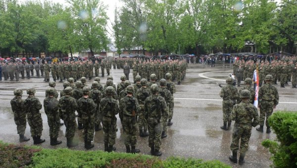 МАРКО ЂУРИЋ: Поносан на учешће српске војске у мисији на Синају