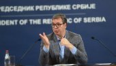 VUČIĆ SE SVOJIM RADOM KANDIDUJE DA MU SVAKE GODINE SPALJUJU LUTKU Brnabić: Jeste li čuli neku reakciju iz Evrope na ovo - Niste