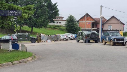 NASTAVLJA SE ESKALACIJA: Srpska lista o odluci albanskih odbornika u opštinama Zubin Potok i Leposavić NASTAVLJA SE ESKALACIJA: Srpska lista o odluci albanskih odbornika u opštinama Zubin Potok i Leposavić
