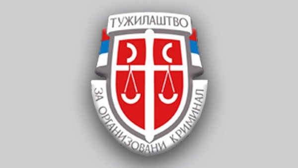 БРАНИЛИ СЕ ЋУТАЊЕМ: И бивши Звездин фудбалер у петорки осумњиченој за трговину дрогом БРАНИЛИ СЕ ЋУТАЊЕМ: И бивши Звездин фудбалер у петорки осумњиченој за трговину дрогом