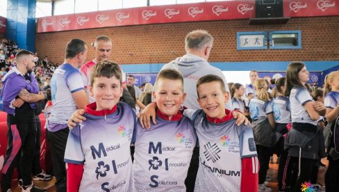 POČELE 10. SPORTSKE IGRE MLADIH U SRBIJI: Milenijum tim uz mlade sportiste (FOTO/VIDEO) POČELE 10. SPORTSKE IGRE MLADIH U SRBIJI: Milenijum tim uz mlade sportiste (FOTO/VIDEO)