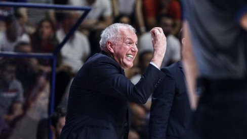 HVALA LEPO, NEMAM VIŠE NIŠTA DA VAM KAŽEM! Željko Obradović besan pred novinarima, ustao i otišao! HVALA LEPO, NEMAM VIŠE NIŠTA DA VAM KAŽEM! Željko Obradović besan pred novinarima, ustao i otišao!